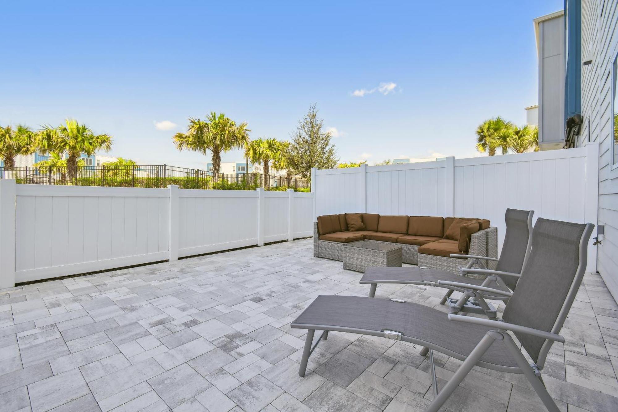 Stunning New Close To World Kissimmee